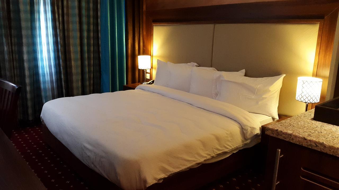 President Hotel Amman Exterior photo