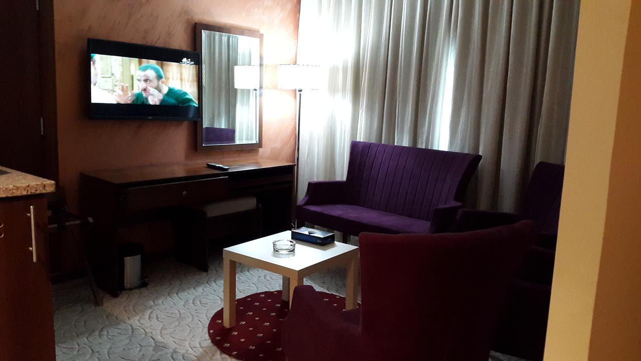 President Hotel Amman Exterior photo