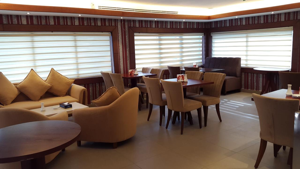 President Hotel Amman Exterior photo