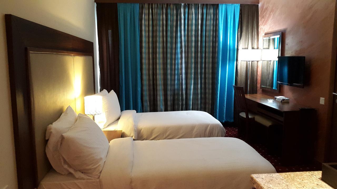 President Hotel Amman Exterior photo