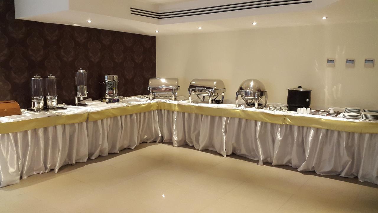 President Hotel Amman Exterior photo